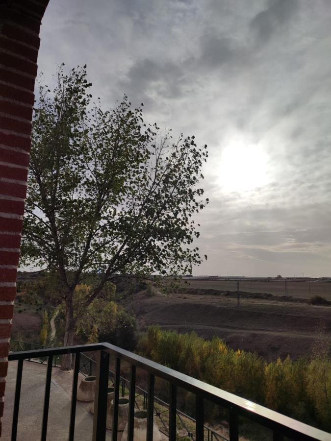 Cuestas Del Arevalillo Apartman Arévalo Kültér fotó